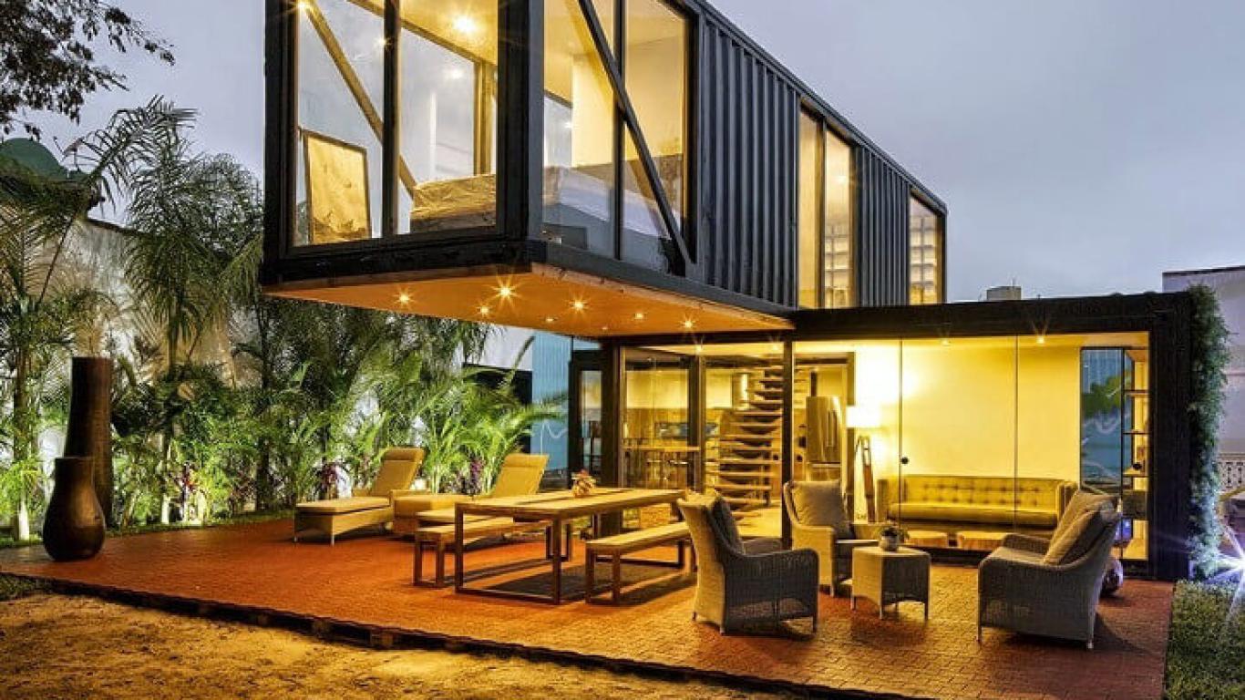 https://www.espacodarq.com.br/storage/cache/construcao-em-container-vale-a-pena-16290689955152-1366x768-50141de5.jpg